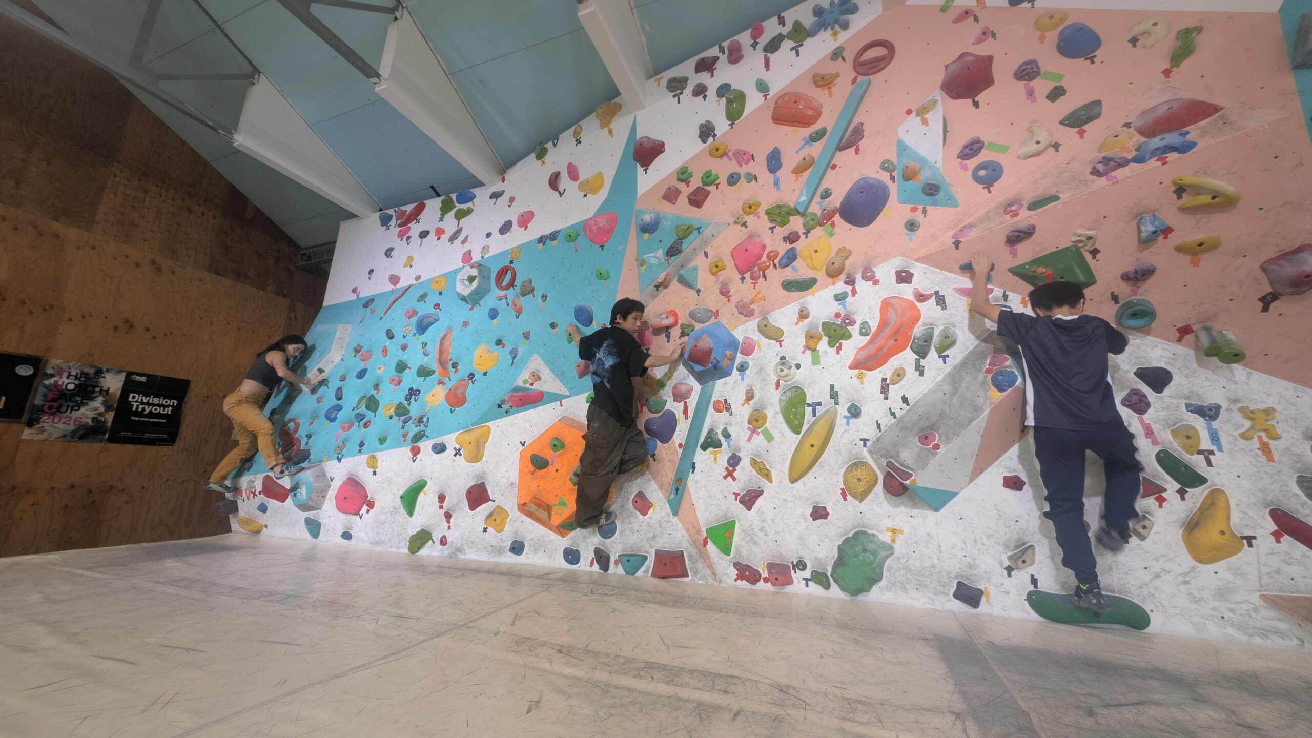 PXL_20251130_055730867